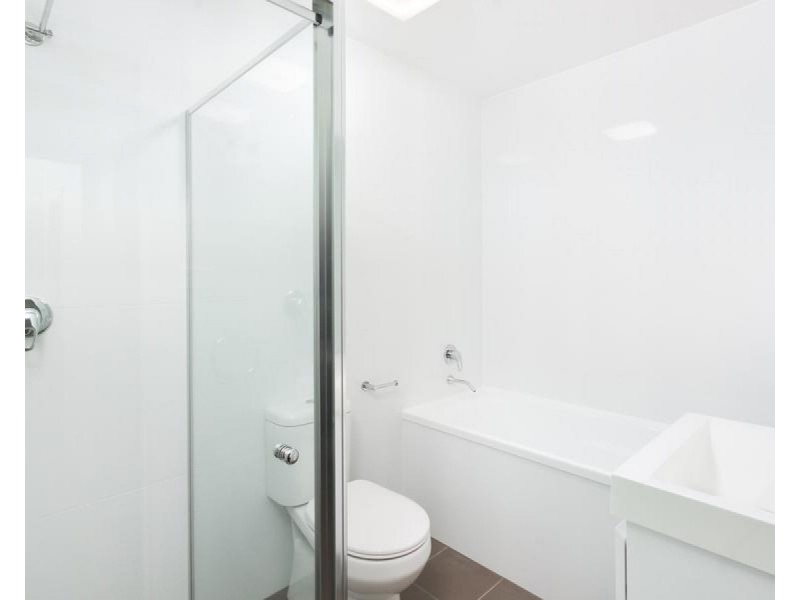 76/130 Main, Blacktown NSW 2148